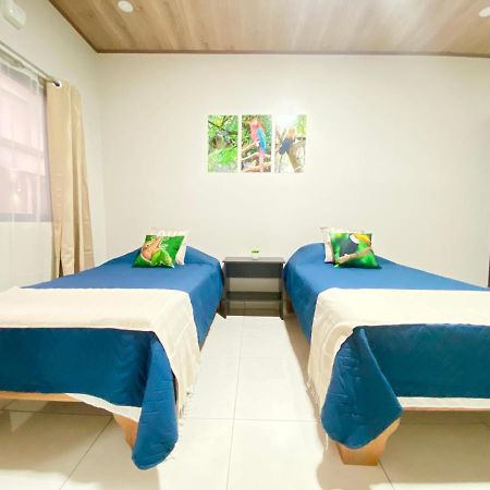 Pura Vida Apartment. 5 Min From Airport Alajuela Ngoại thất bức ảnh