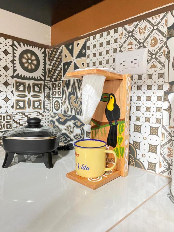 Pura Vida Apartment. 5 Min From Airport Alajuela Ngoại thất bức ảnh