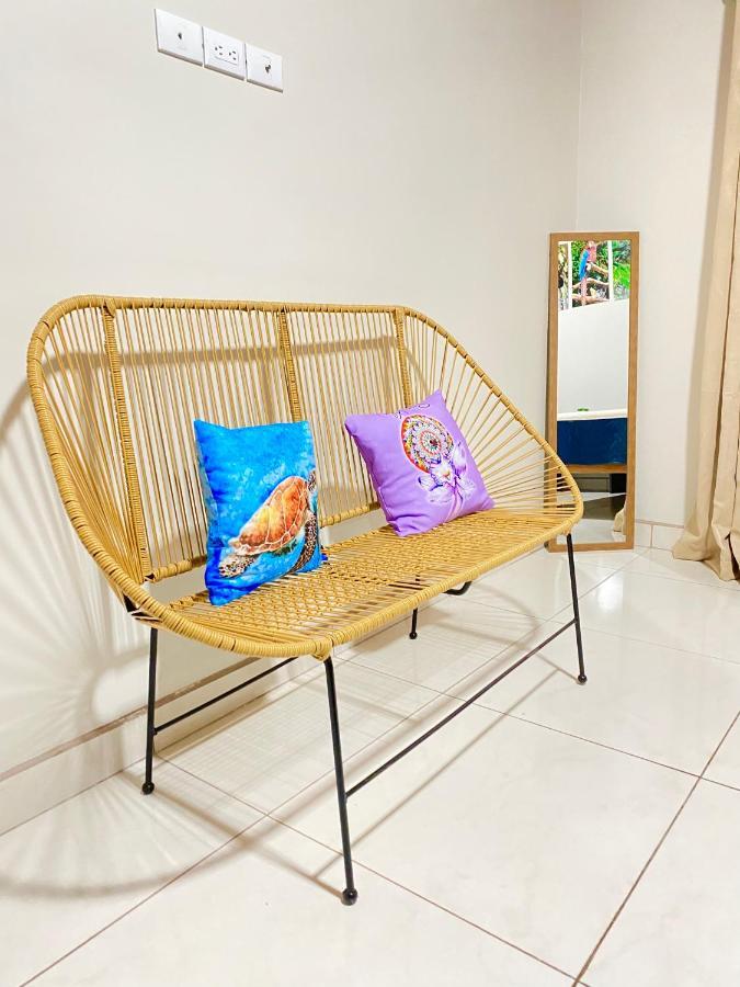 Pura Vida Apartment. 5 Min From Airport Alajuela Ngoại thất bức ảnh