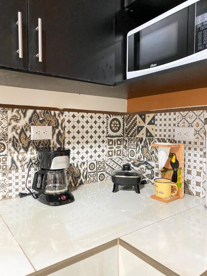 Pura Vida Apartment. 5 Min From Airport Alajuela Ngoại thất bức ảnh