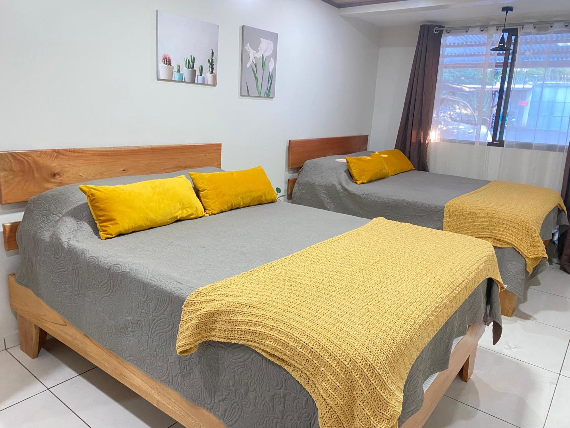 Pura Vida Apartment. 5 Min From Airport Alajuela Ngoại thất bức ảnh